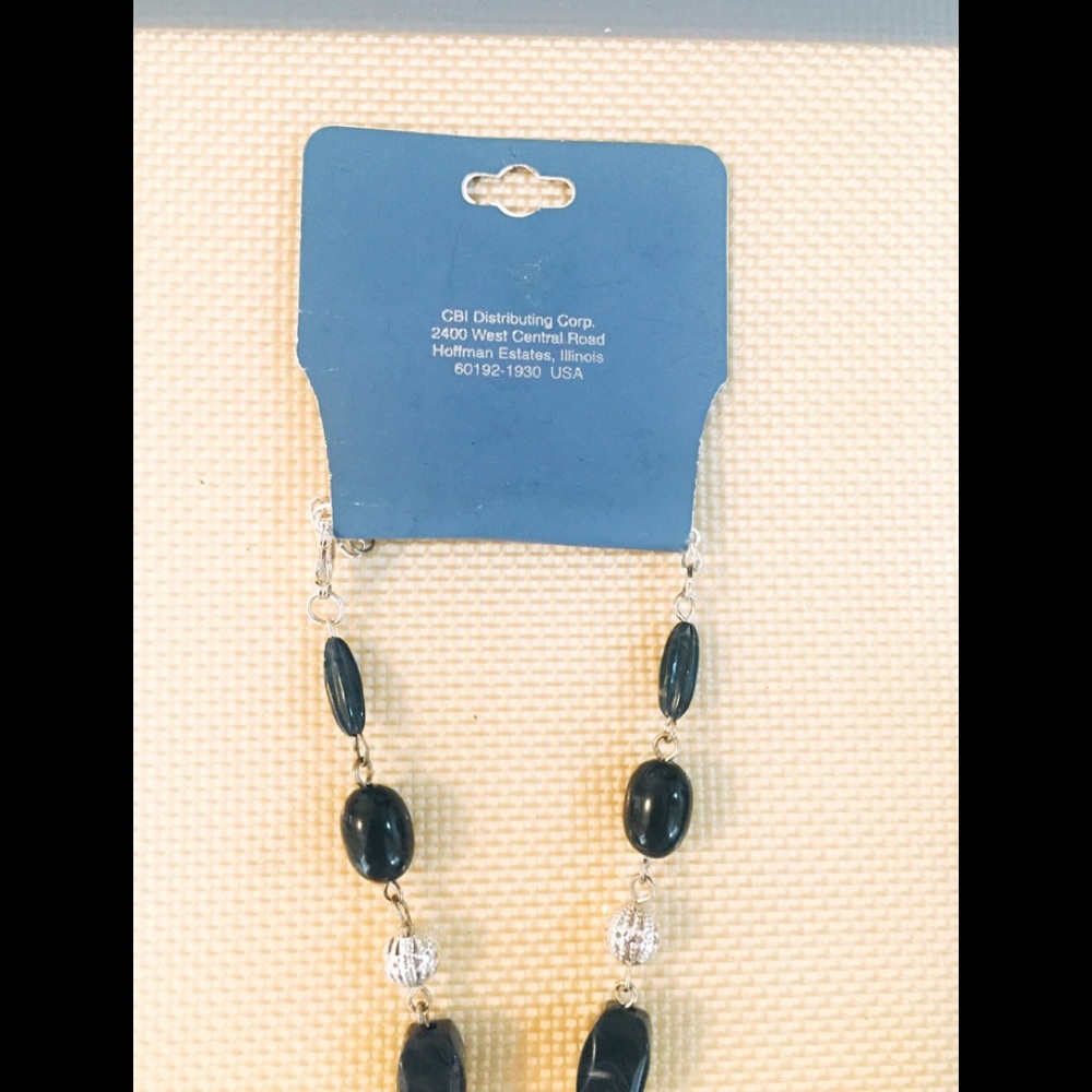 Two necklaces - Picture 4 of 5